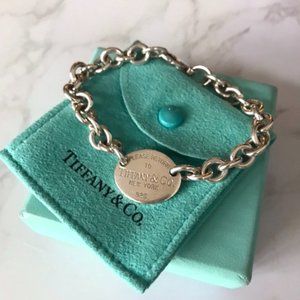 Tiffany & Co Return to Tiffany oval tag bracelet